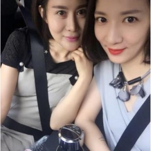 极品美女《妻子双镜视角》作品